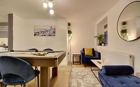 Southsea Getaway Apartment With Pool Table And Hot Tub