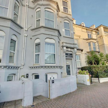 Southsea Getaway Apartment With Pool Table And Hot Tub Portsmouth Exterior photo